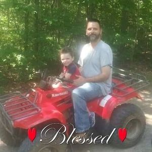 Meet your Posher, Larry